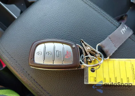 2017 Hyundai Elantra Limited из США, поврежденный, VIN KMHD84LF4HU356839